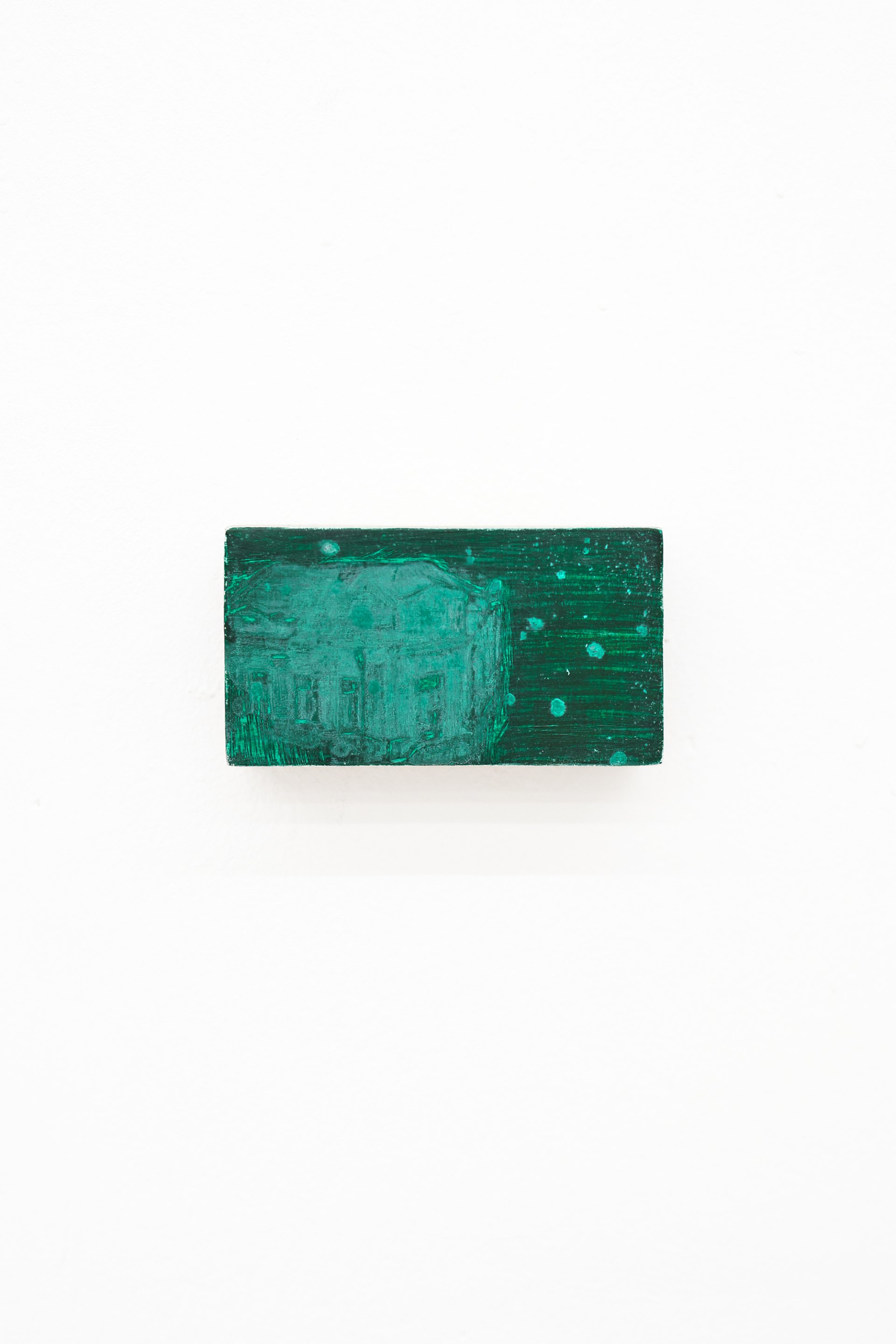 Mtatsminda Turn 7. Emerald-green nocturne on an oak block, a pale house with lit windows beside a dark-green sky flecked with light.